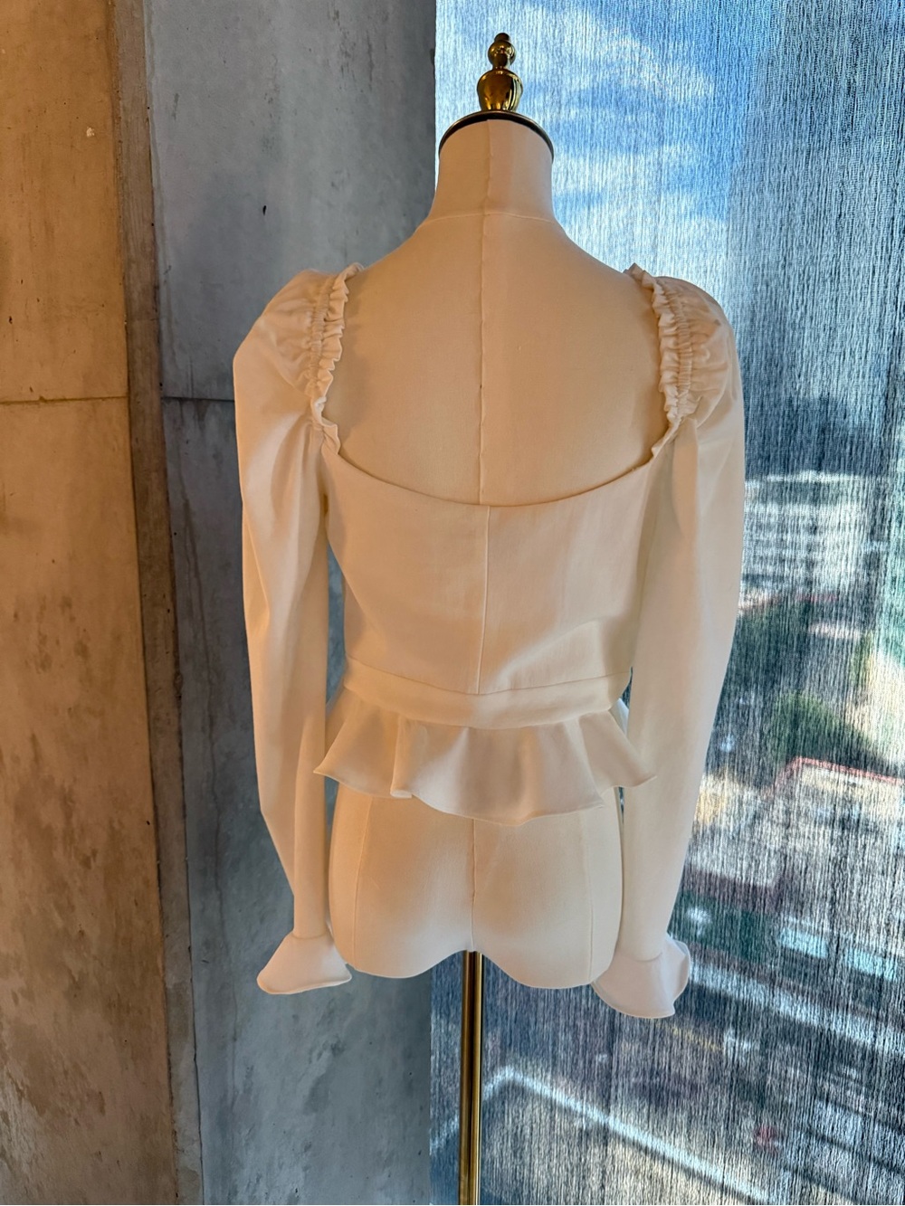 MAJORELLE Corie Top- Size Medium. Like new. - Picture 5 of 5